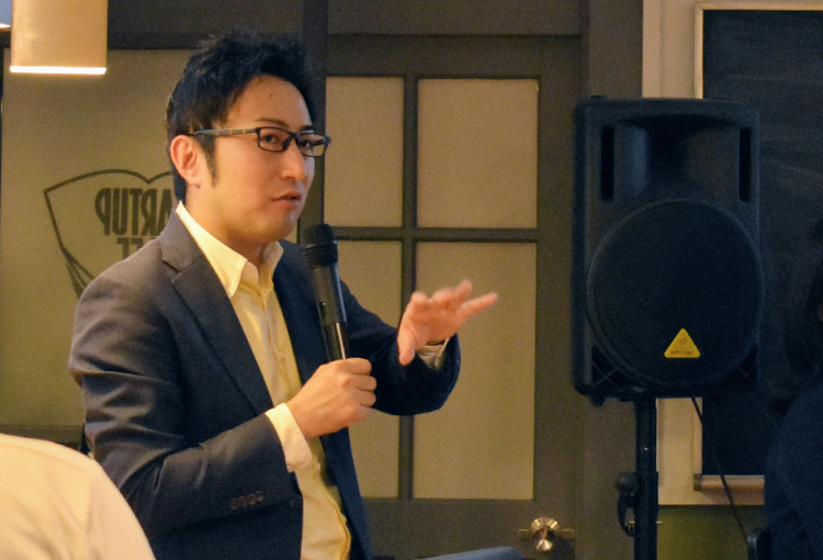 石丸事務局長登壇の様子