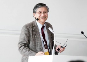 九州大学 CIO 副学長 安浦寛人氏 「Campus impacts on city development, Fukuoka」 街づくりの中の大学の役割－キャンパス移転の影響－